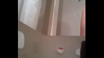 Preview 4 of Hard Porn On Teacher - M&iacute_ hermana en el ba&ntilde_o