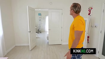 Preview 1 of Gia Dimarco Johnny Sins - Bratty teen Haley Spades instead of going to school she fucks with her stepdad