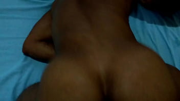 Preview 2 of Famous Under Pornn - Comendo um rabudo