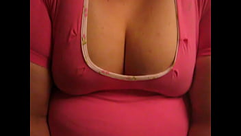 Preview 2 of Sanni Liyon Video - MVI 2136.AVI