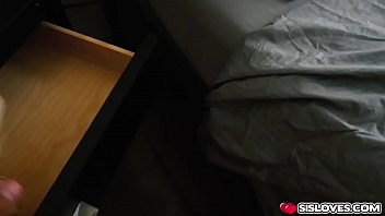 Preview 1 of Hand Pussy Fiting - Pretty hot chick Karlee Grey loves to fuck hard