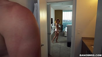 Preview 2 of Wwwww Xxxxx 2018 Videos - Naughty step sister Kendall Woods is hungry for cock