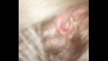 Preview 3 of Masturbation Au Toilette Du Taf - girl blowjob hard little