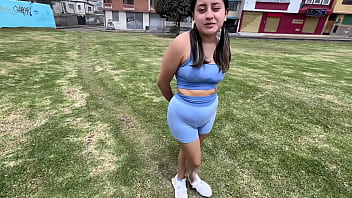 Preview 1 of Sister Hard Ana Sex - Pillada a una chica culona en el parque y me corro dentro.