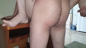 Preview 3 of Aradi Dubai - A ruivinha gosta de levantar a saia pra eu meter meu pau na sua buceta apertada