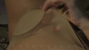 Preview 2 of Fist Period - Esposa na siririca