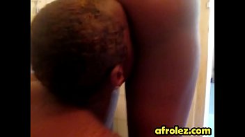 Preview 2 of Gyno Av Unsensored - afrolez-3-3-217-rita-yaya-bathroom-1