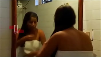 Preview 3 of Brazzer Sex Movie Natasha - Aunty In Bathroom South Indian Hot Short Films