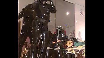 Preview 1 of Hd Sox - Roxina2003BigCockRubber030303XXL.WMV