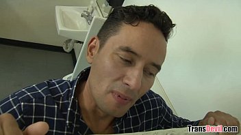 Preview 3 of Cosplay Movie - Isabella Sorrenti fucked in the bathroom
