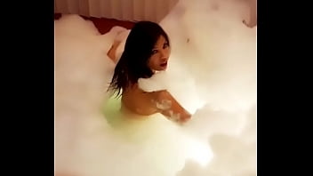 Preview 3 of Phim Gai Yeu Xet - Jenny Kume - perdio apuesta y se desnuda