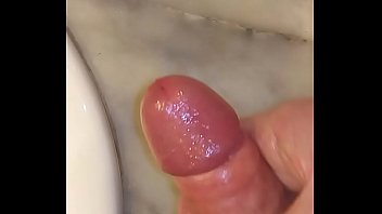 Preview 4 of Nude Male Pageant - pajilla lubricada en el ba&ntilde_o del trabajo