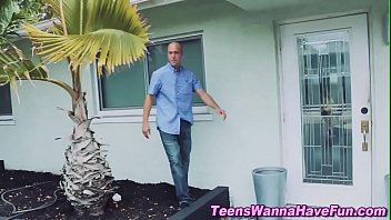 Preview 2 of Bibabyuell - Real teens in threeway