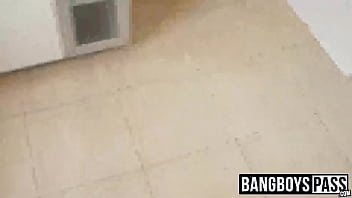 Preview 1 of Ana Vitoria Zimmermann - Video taping my cute roommate while taking a shower
