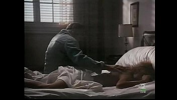 Preview 4 of Arbi Arbi Xxx - Emma Suarez - Marbella,  un golpe d. estrellas (1985)