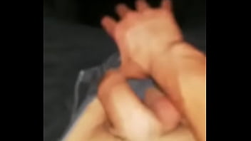 Preview 4 of 3gp Gay Gag - Quiero que alguien me la pare