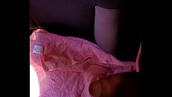 Preview 3 of Www Sexwoap Com10 - Bonne branlette apr&egrave_s le travail
