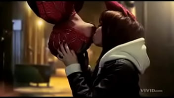 Preview 1 of Cix Boli - La escena m&aacute_s rom&aacute_ntica de Spiderman....El hombre ara&ntilde_a