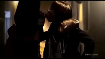Preview 4 of Cix Boli - La escena m&aacute_s rom&aacute_ntica de Spiderman....El hombre ara&ntilde_a