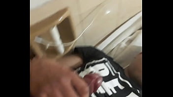 Preview 1 of Hend Slap - Solo en casa