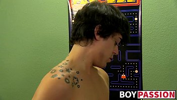 Preview 2 of Huge Chzech - Hot ass Tristan Tyler wanking his big fat cock for jizz