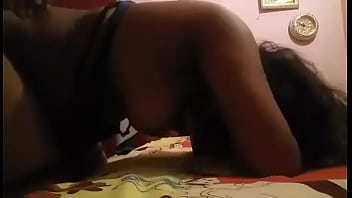 Preview 1 of Mi Mama La Folla Sin Querer - wife fucking husband frnd