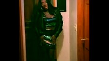 Preview 1 of Indian School Girls Sex Saree - Neomi Lee Music Sexy Videocan I Have Tranny Porn TRANNYCAMS69.COM