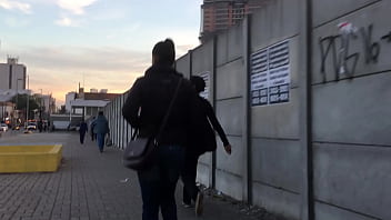 Preview 2 of Hentai Moms Ass - Jaqueta de Nylon a Caminho do Metr&ocirc_