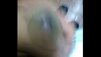 Preview 4 of Tube Videos Gay Spank Vk - poniendole duro al plin plin