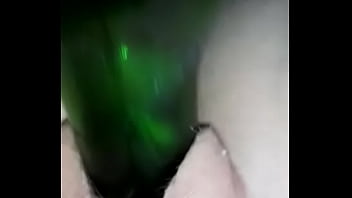 Preview 2 of Pamela Enderson Xvideo - GF fucking a bottle very wet