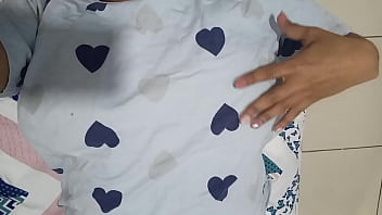 Preview 1 of Jav Bizarre Cum Facial - AHIJADA SE PONE CALENTONA EN SU DORMITORIO MASAJEANDO SU CLITORES HASTA VENIRSE EN LECHE