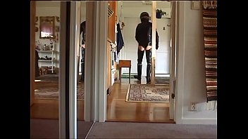 Preview 1 of Public Orgasm Competition - Roxina2000RoxyRubber290400XL.WMV