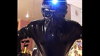 Preview 2 of Ago Bittorrent Teen - Roxina2002RubberOxFullGear140202.WMV