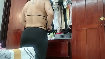 Preview 2 of Russian Forced Gangbang - Criada caliente cambia su vestimenta er&oacute_tica