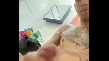 Preview 4 of Nurs With Pastur - Deixa eu gozar assim na tua boca? Quero chuva de &ldquo_rt&rdquo_ nesse conte&uacute_do gozando&hellip_ ???