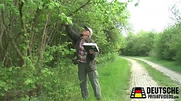 Preview 1 of Close Up Sqyirt - Blowjob in der Natur