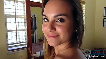 Preview 1 of Halftime Hoes - Real good looking girlfriends in these homemade sex tapes