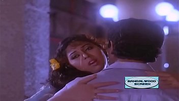 Preview 3 of Pick Up Czesh - Anjana Wet Hot Rain Song    Hatamari Hennu Kiladi Gandu    Kannada HD