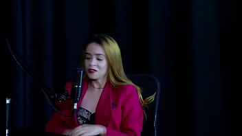 Preview 3 of Sara Mills Xxx - Hoje prefere um relacionamento aberto e com homens,  nunca deu o cu por perder o tes&atilde_o e o fetiche... - Jhocy (SHEER/RED)
