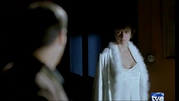 Preview 1 of Gizeppe - Emma Suarez - La dama de Porto Pim (2001)