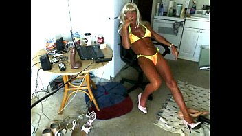 Preview 1 of Twinkboyfriend Tv - Kellygurlvt2&#039_s Videos - Local Shemale Hookups