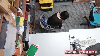 Preview 1 of Viveka Prez Sexo Bolivia - Shoplifting Case No 8257985  With Young Thief
