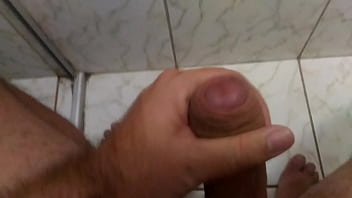 Preview 2 of Xnsexye Vibeos Com - Brincando no Banheiro
