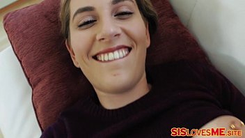 Preview 3 of Indai Xxx Six Video - Horny Stepsister Niki Snow Offers Her A Blowjob
