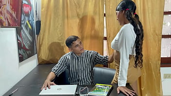 Preview 3 of Billy And Owen - Mi sucia latina secretaria me seduce con su rico culo en mi oficina y me pide que la folle rico 1PT