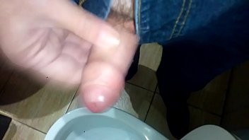 Preview 2 of Pussy Dina Sex - fui a mear u cay&oacute_ una pajilla