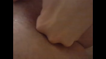 Preview 4 of Xx 3xxx Video - Metendo 4 dedos