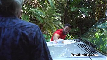 Preview 4 of Colegialas En Pantys - Almost busted riding the carwash dude