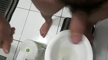 Preview 4 of Xxx Sahut Hd Videos - Leitando com tes&atilde_o