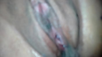 Preview 3 of Train Bus Flashing She Look - La concha de valentina